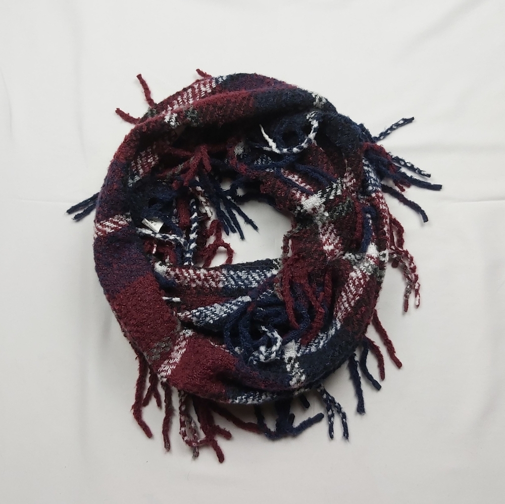 New Ardene Scarf